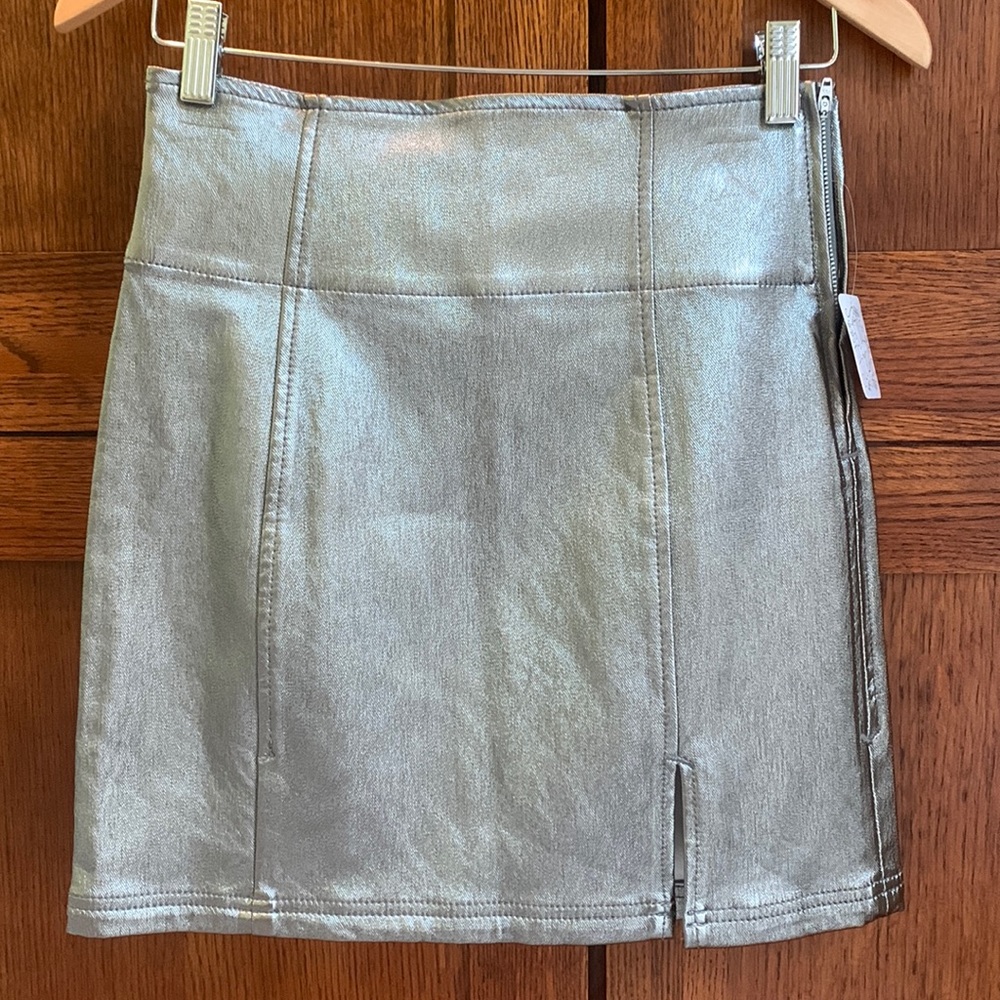 NWT Free People Metallic Silver Faux Leather Mini Skirt 4 NEW